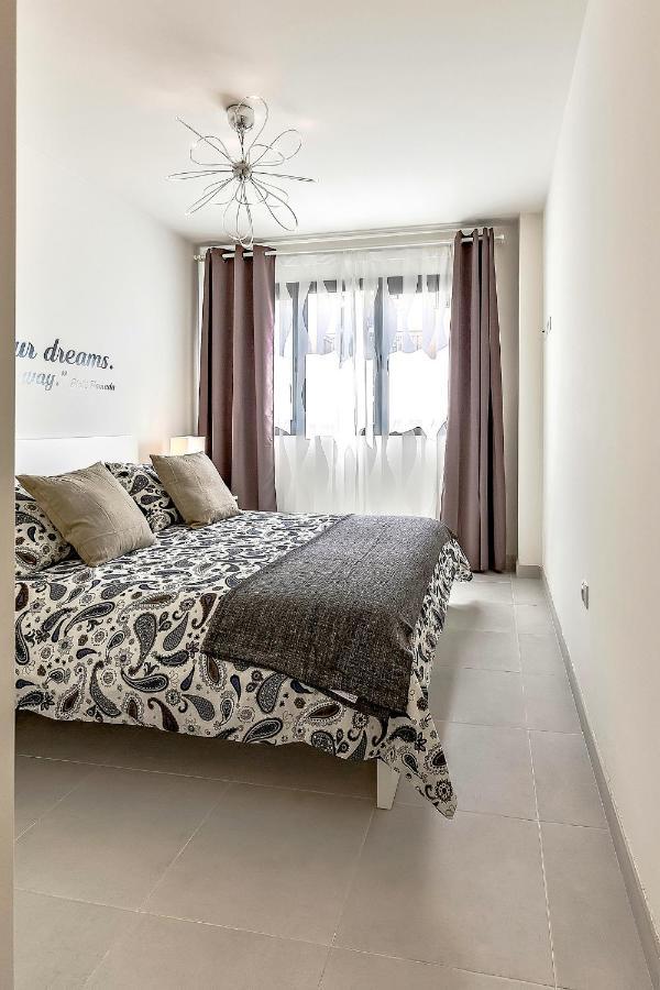 Hortensia Suites Apartments ,Los Cristianos Los Cristianos  Esterno foto